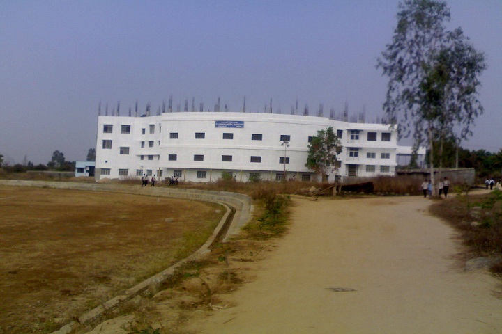 https://cache.careers360.mobi/media/colleges/social-media/media-gallery/25839/2019/10/4/Campusview of DS Dinakar National Polytechnic Shimoga_Campus-View.jpg